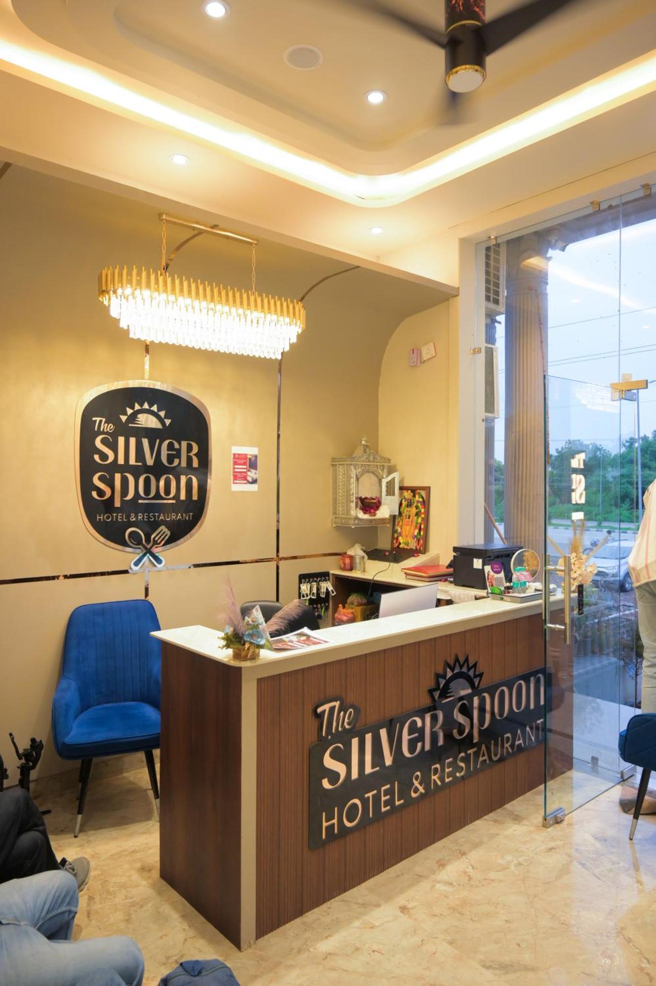 The Silver Spoon Hotel & Restaurant Būndi Εξωτερικό φωτογραφία