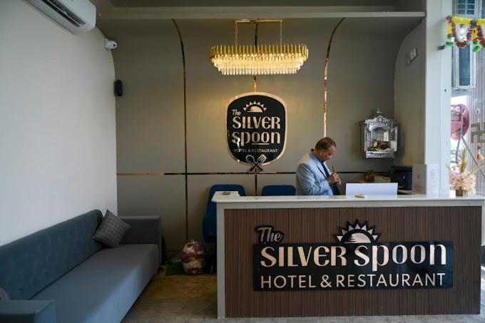 The Silver Spoon Hotel & Restaurant Būndi Εξωτερικό φωτογραφία