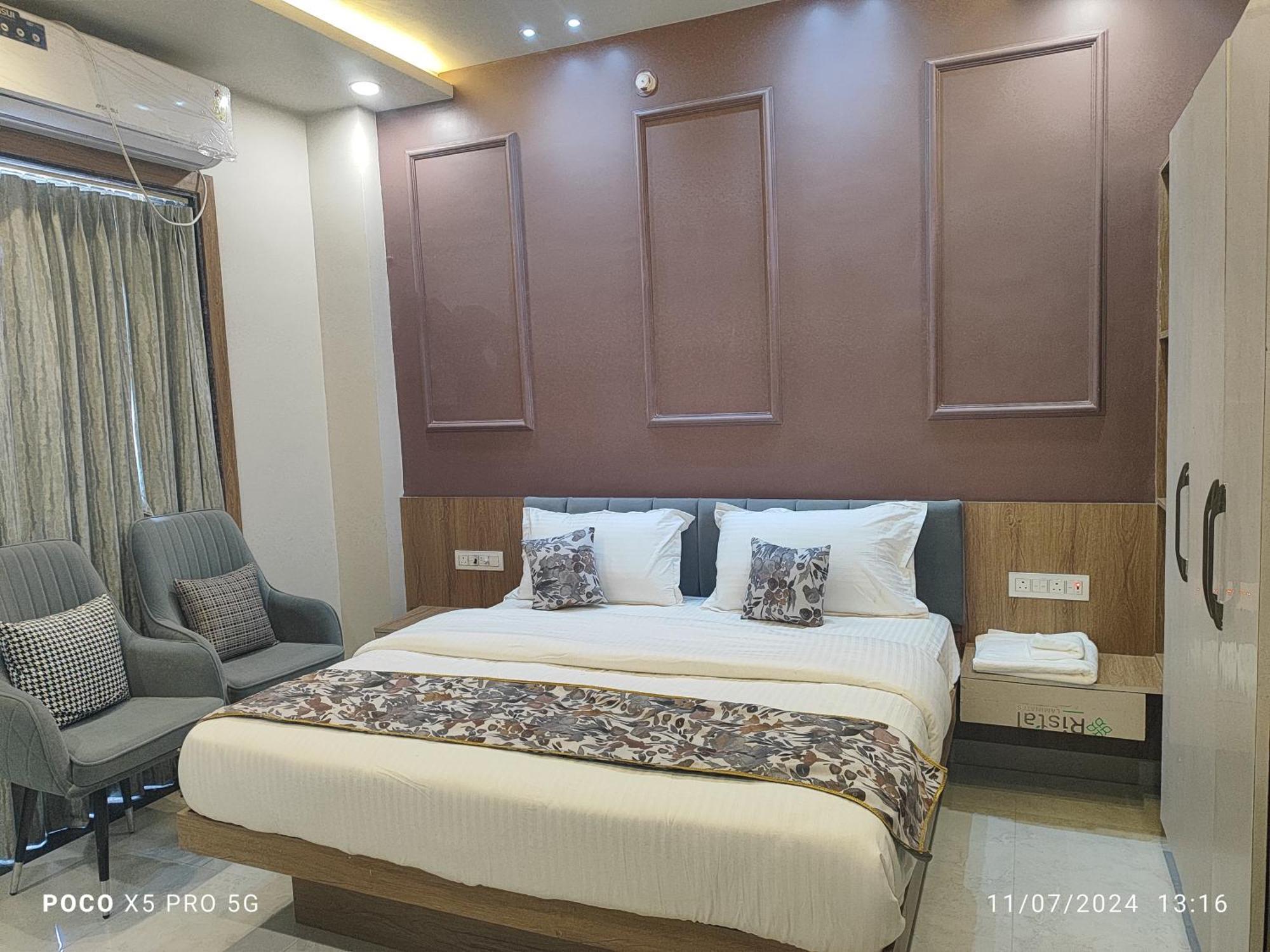 The Silver Spoon Hotel & Restaurant Būndi Εξωτερικό φωτογραφία